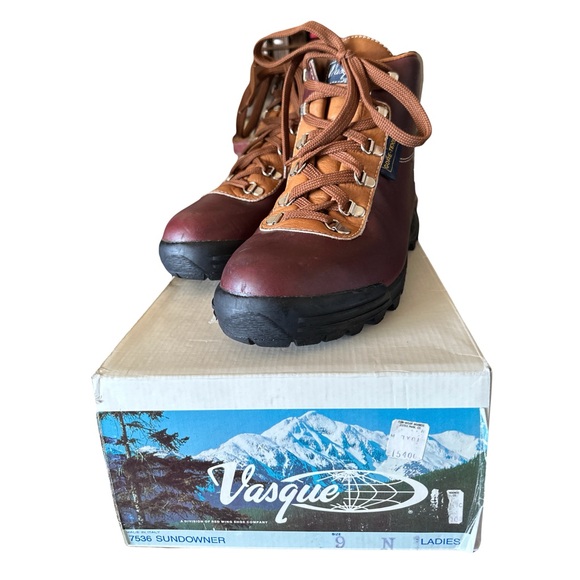 Vasque Sundowner GTX Waterproof Hiking Boots in US Women’s Size 9N - Picture 1 of 6